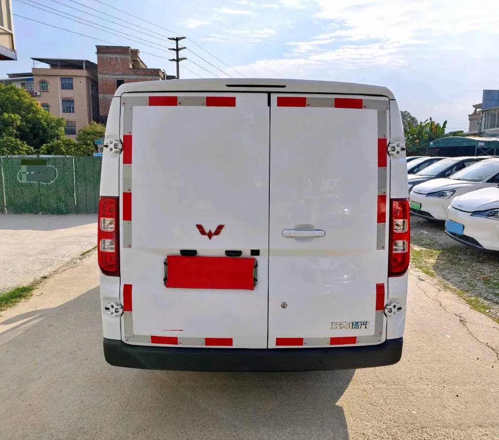 2024 WuLing YangGuang BEV 41.9KWH,autocango,china used car exporter,china ev exporter,chinese used car exporter,chinese used ev exporter