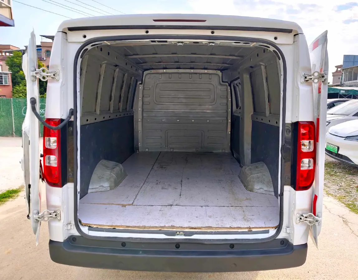 2024 WuLing YangGuang BEV 41.9KWH,autocango,china used car exporter,china ev exporter,chinese used car exporter,chinese used ev exporter