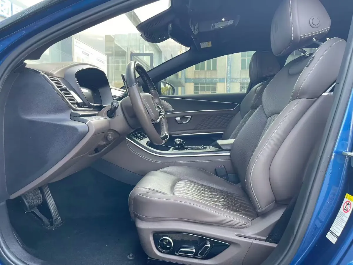 2022 Lincoln Corsair 2.0T 245HP L4 8AT,autocango,china used car exporter,china ev exporter,chinese used car exporter,chinese used ev exporter