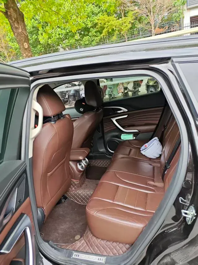 2019 WEY VV7 2.0T 227HP L4 7DCT,autocango,china used car exporter,china ev exporter,chinese used car exporter,chinese used ev exporter