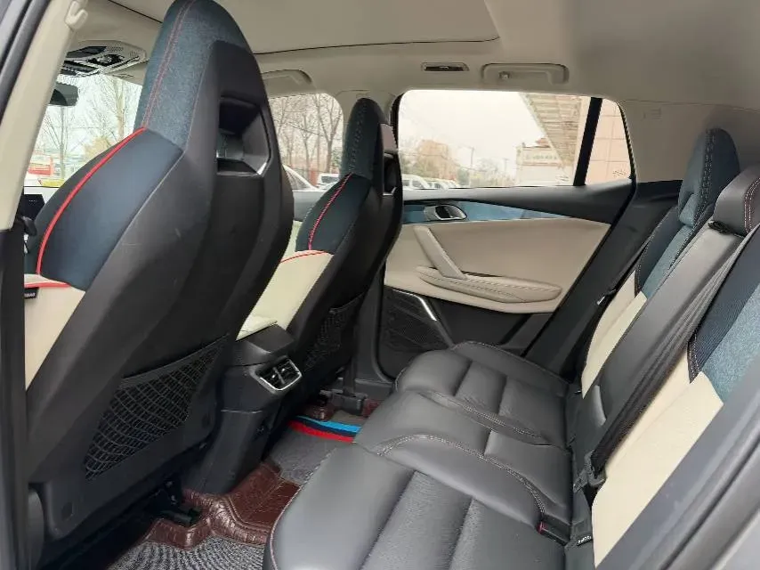 2020 LYNK&CO 06 1.5T 177HP L3 7DCT,autocango,china used car exporter,china ev exporter,chinese used car exporter,chinese used ev exporter