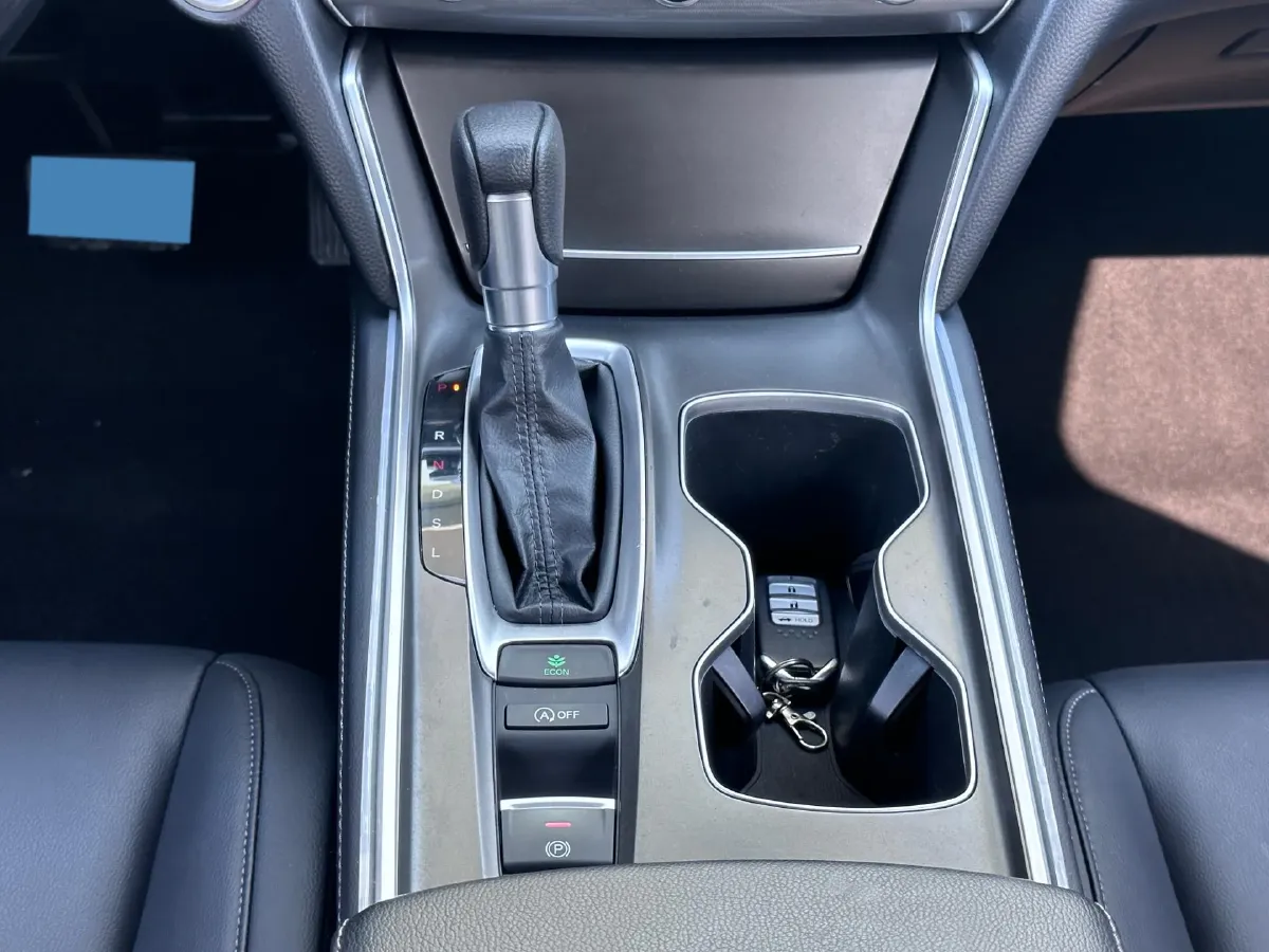 2021 Toyota Camry 2.0L 178HP L4 CVT,autocango,china used car exporter,china ev exporter,chinese used car exporter,chinese used ev exporter