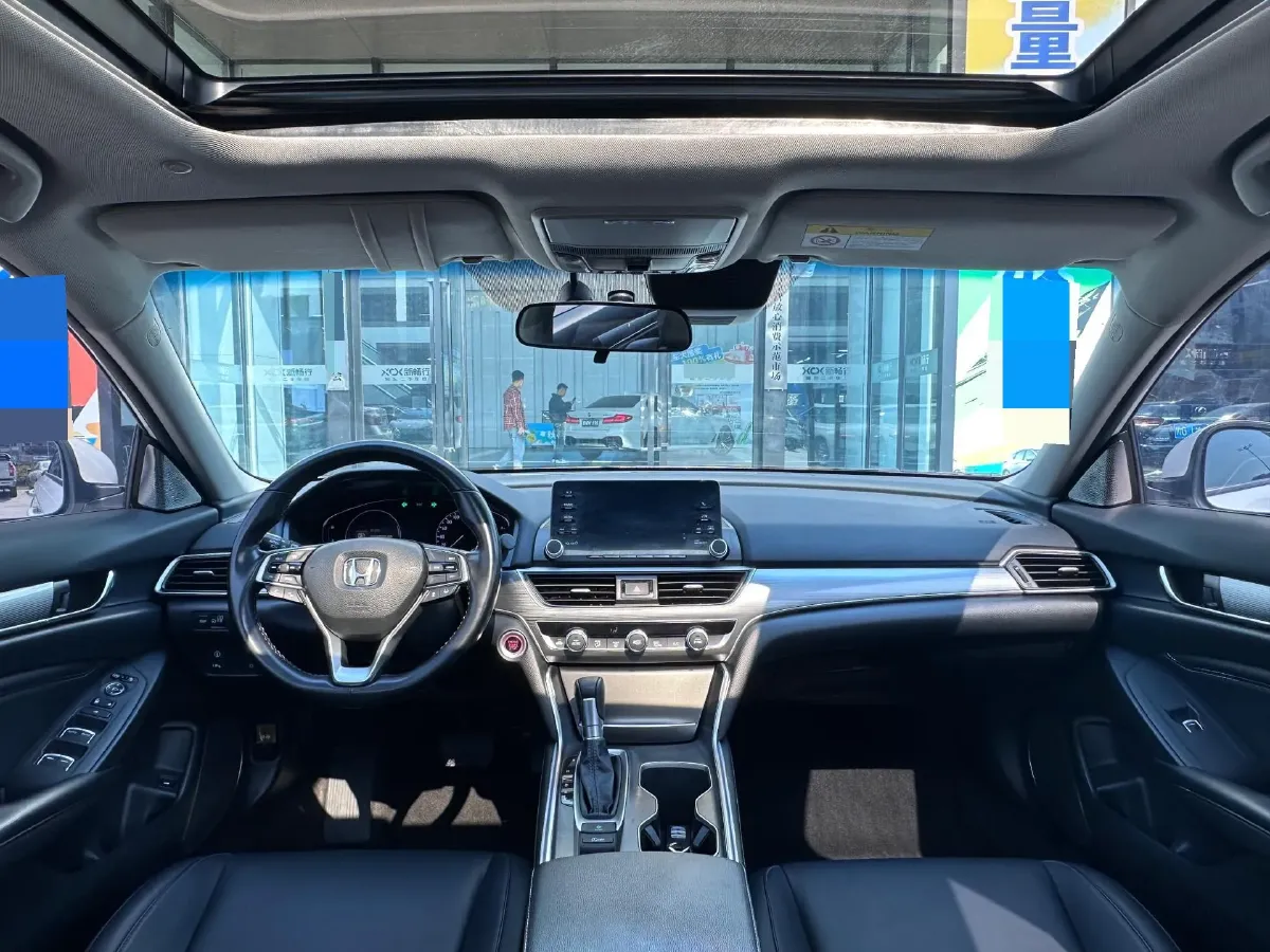 2021 Toyota Camry 2.0L 178HP L4 CVT,autocango,china used car exporter,china ev exporter,chinese used car exporter,chinese used ev exporter