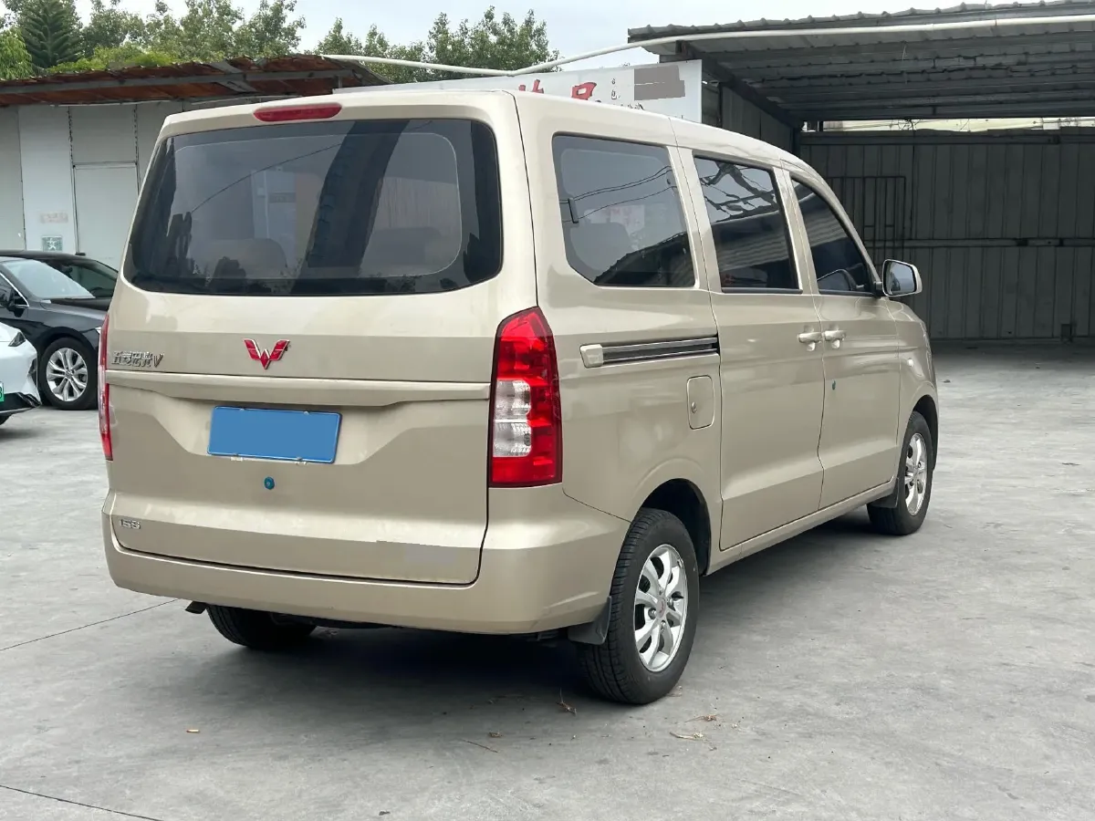 2022 JinBei Little Sea Lion X30 1.5L 102HP L4 5MT,autocango,china used car exporter,china ev exporter,chinese used car exporter,chinese used ev exporter