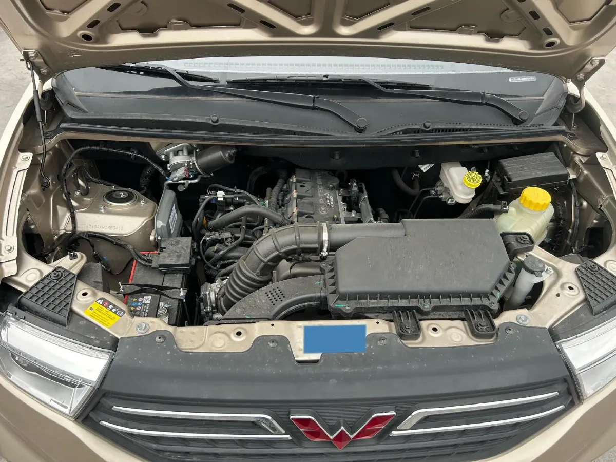 2022 JinBei Little Sea Lion X30 1.5L 102HP L4 5MT,autocango,china used car exporter,china ev exporter,chinese used car exporter,chinese used ev exporter