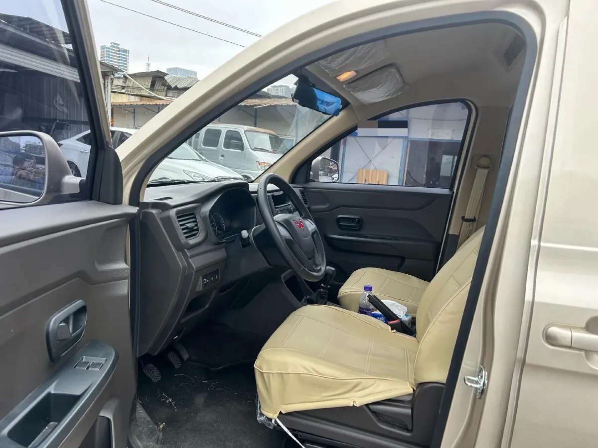 2022 JinBei Little Sea Lion X30 1.5L 102HP L4 5MT,autocango,china used car exporter,china ev exporter,chinese used car exporter,chinese used ev exporter