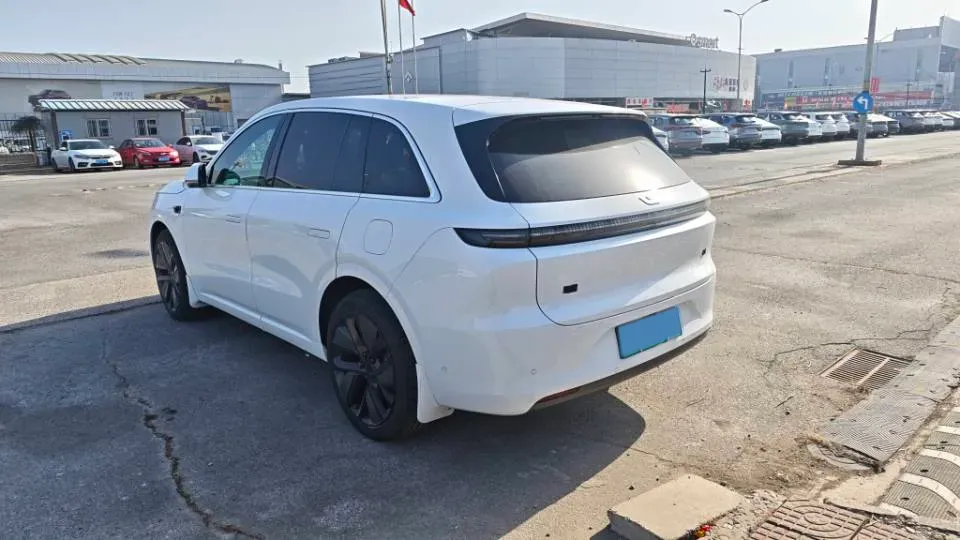 2024 Li L6 Range Extended 154HP L4 REEV 36.8KWH,autocango,china used car exporter,china ev exporter,chinese used car exporter,chinese used ev exporter