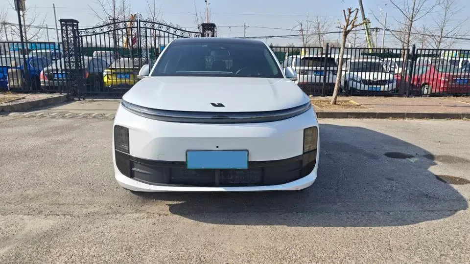 2024 Li L6 Range Extended 154HP L4 REEV 36.8KWH,autocango,china used car exporter,china ev exporter,chinese used car exporter,chinese used ev exporter