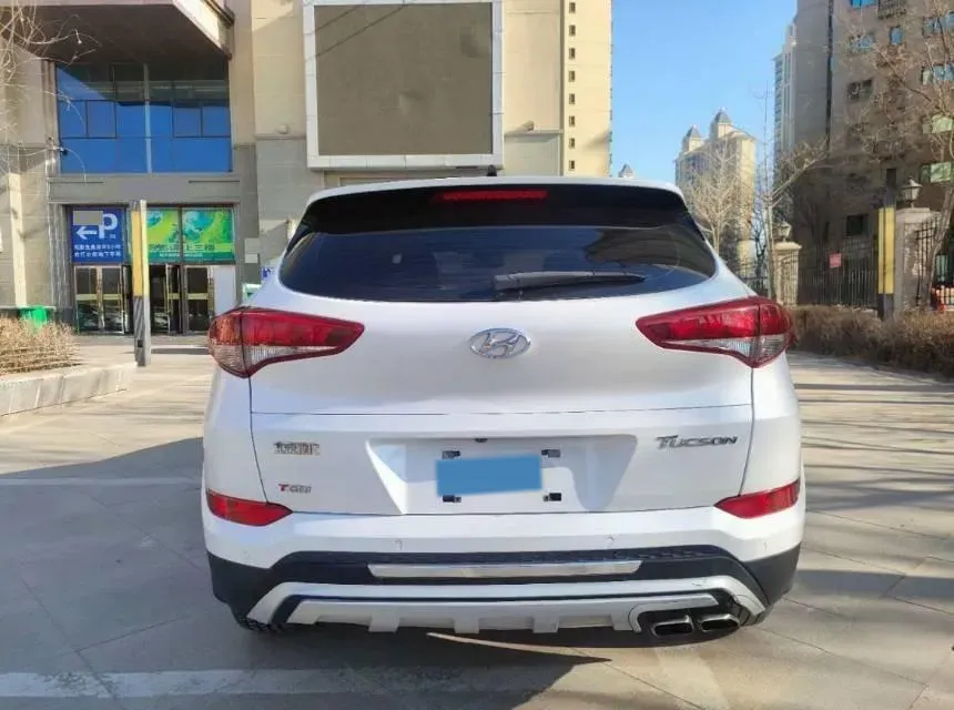 2018 Hyundai Tucson 1.6T 177HP L4 7DCT,autocango,china used car exporter,china ev exporter,chinese used car exporter,chinese used ev exporter