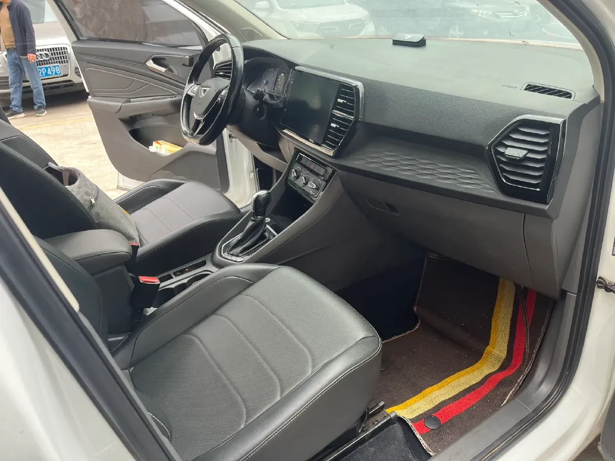 2020 Jetta VS7 1.4T 150HP L4 6AT,autocango,china used car exporter,china ev exporter,chinese used car exporter,chinese used ev exporter