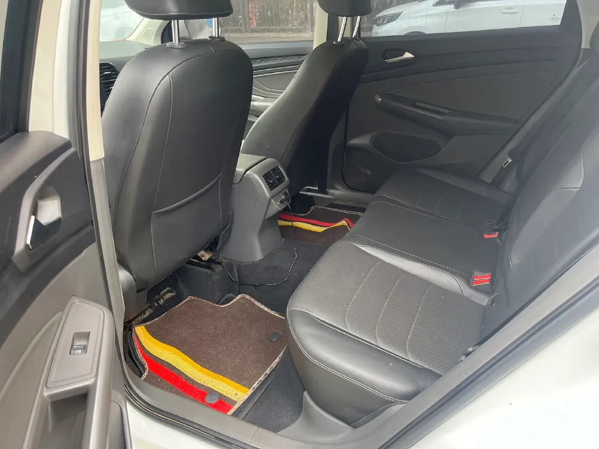 2020 Jetta VS7 1.4T 150HP L4 6AT,autocango,china used car exporter,china ev exporter,chinese used car exporter,chinese used ev exporter