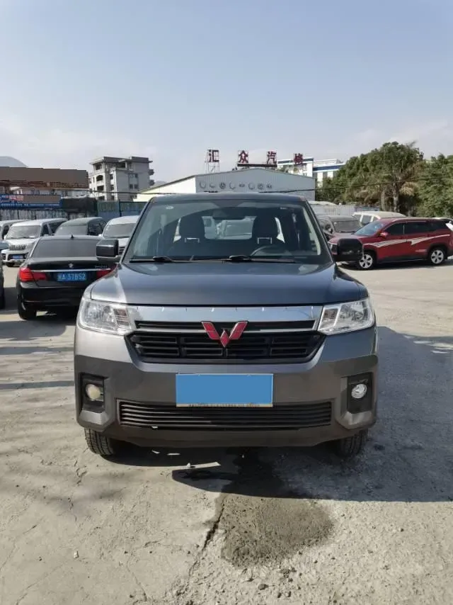 2021 WuLing ZhentTu 1.5L 99HP L4 5MT,autocango,china used car exporter,china ev exporter,chinese used car exporter,chinese used ev exporter