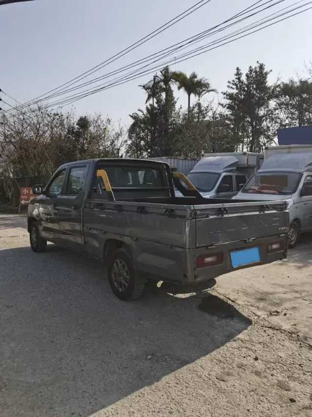 2021 WuLing ZhentTu 1.5L 99HP L4 5MT,autocango,china used car exporter,china ev exporter,chinese used car exporter,chinese used ev exporter