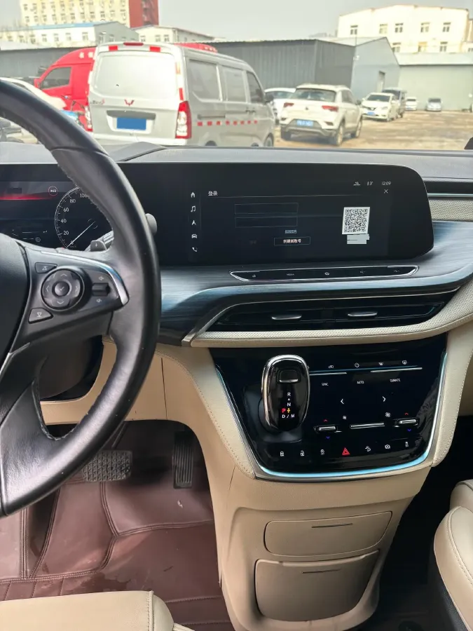 2022 Buick GL8 2.0T 237HP L4 9AT,autocango,china used car exporter,china ev exporter,chinese used car exporter,chinese used ev exporter