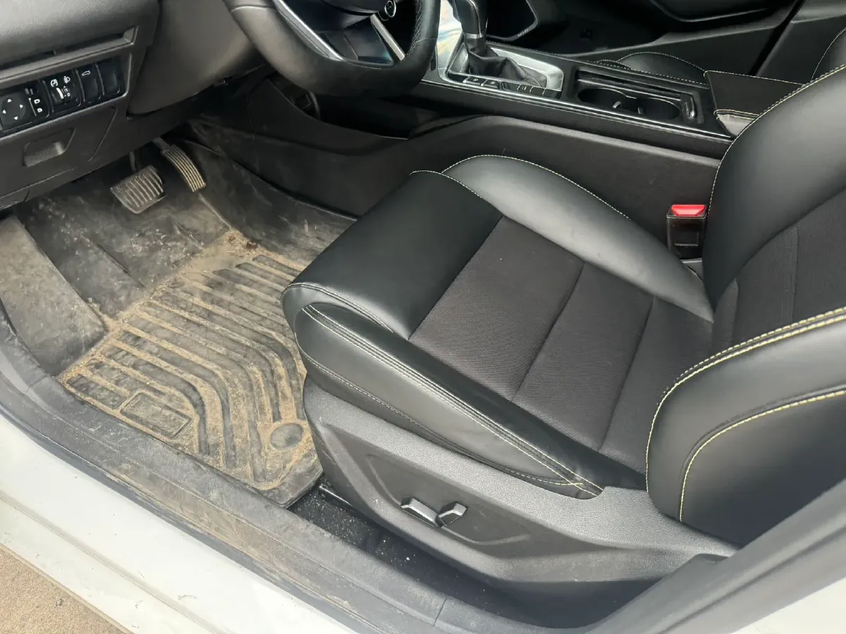 2021 Geely Binray 1.4T 141HP L4 CVT,autocango,china used car exporter,china ev exporter,chinese used car exporter,chinese used ev exporter