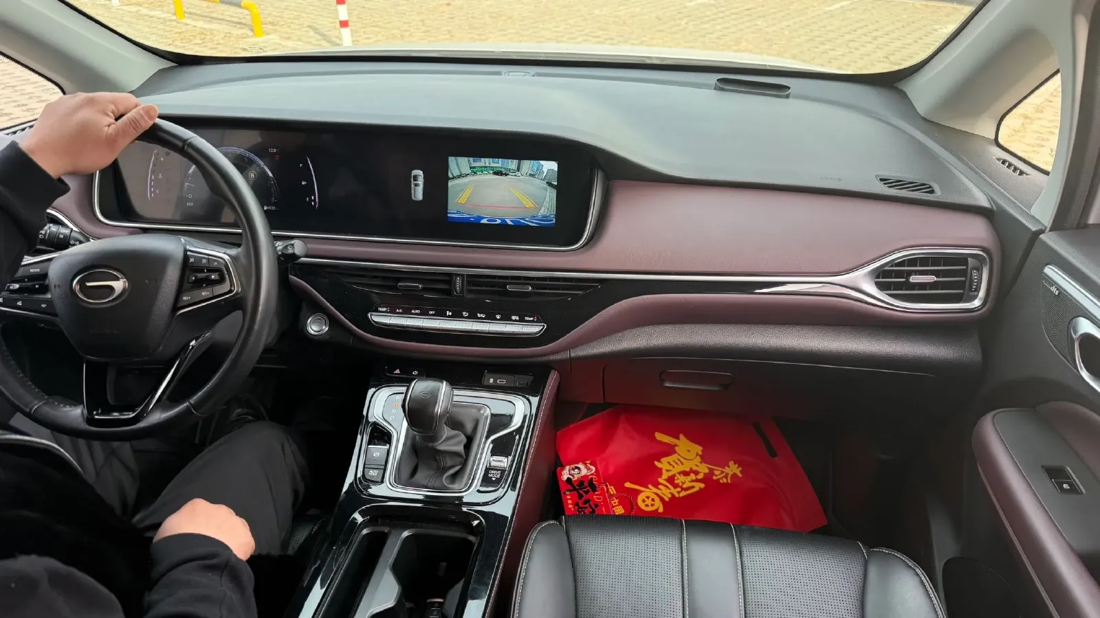 2023 GAC Trumpchi M6 1.5T 177HP L4 7DCT,autocango,china used car exporter,china ev exporter,chinese used car exporter,chinese used ev exporter