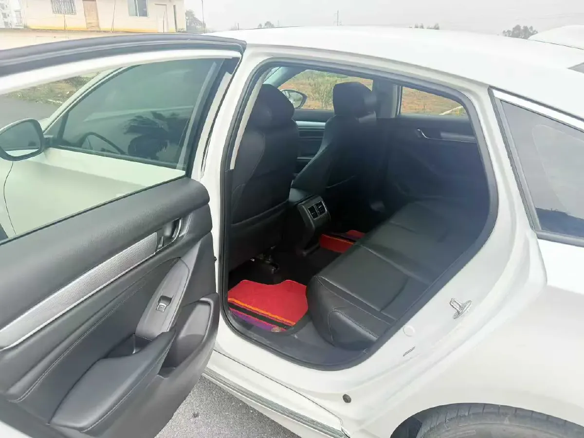 2021 Honda Accord 1.5T 194HP L4 CVT,autocango,china used car exporter,china ev exporter,chinese used car exporter,chinese used ev exporter