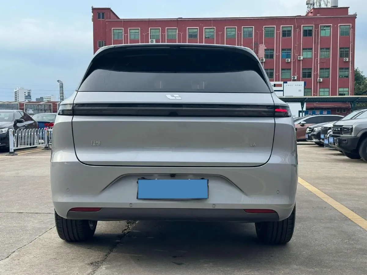 2024 Li L6 Range Extended 154HP L4 REEV 36.8KWH,autocango,china used car exporter,china ev exporter,chinese used car exporter,chinese used ev exporter