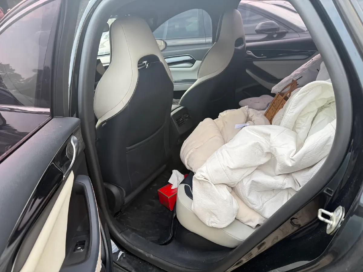 2021 Haval F7 1.5T 169HP L4 7DCT,autocango,china used car exporter,china ev exporter,chinese used car exporter,chinese used ev exporter