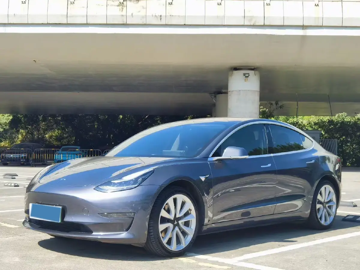 2020 Tesla Model 3 BEV 52KWH