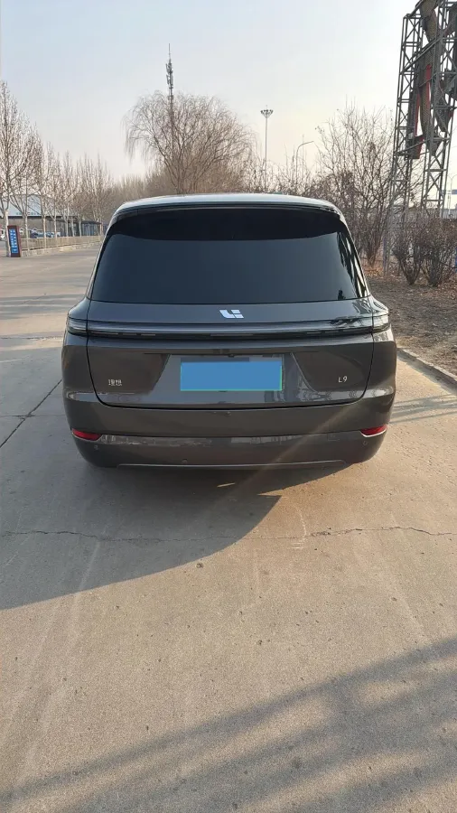 2022 Li L9 Range Extended 154HP REEV 42.6KWH,autocango,china used car exporter,china ev exporter,chinese used car exporter,chinese used ev exporter