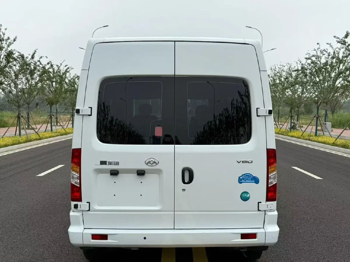 2023 MAXUS Interstellar 2.0T 163HP L4 6MT,autocango,china used car exporter,china ev exporter,chinese used car exporter,chinese used ev exporter