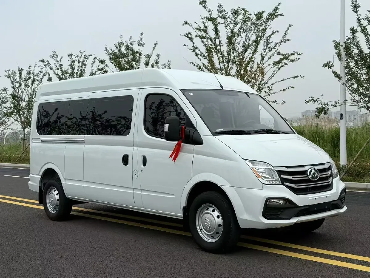 2023 MAXUS Interstellar 2.0T 163HP L4 6MT,autocango,china used car exporter,china ev exporter,chinese used car exporter,chinese used ev exporter
