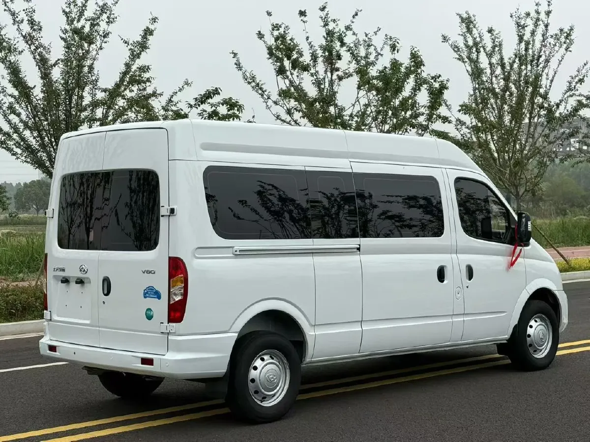 2023 MAXUS Interstellar 2.0T 163HP L4 6MT,autocango,china used car exporter,china ev exporter,chinese used car exporter,chinese used ev exporter