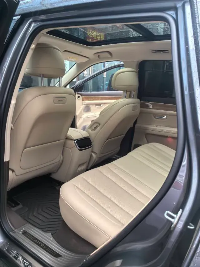 2024 Jaguar E-PACE 1.5T 200HP L3 8AT,autocango,china used car exporter,china ev exporter,chinese used car exporter,chinese used ev exporter