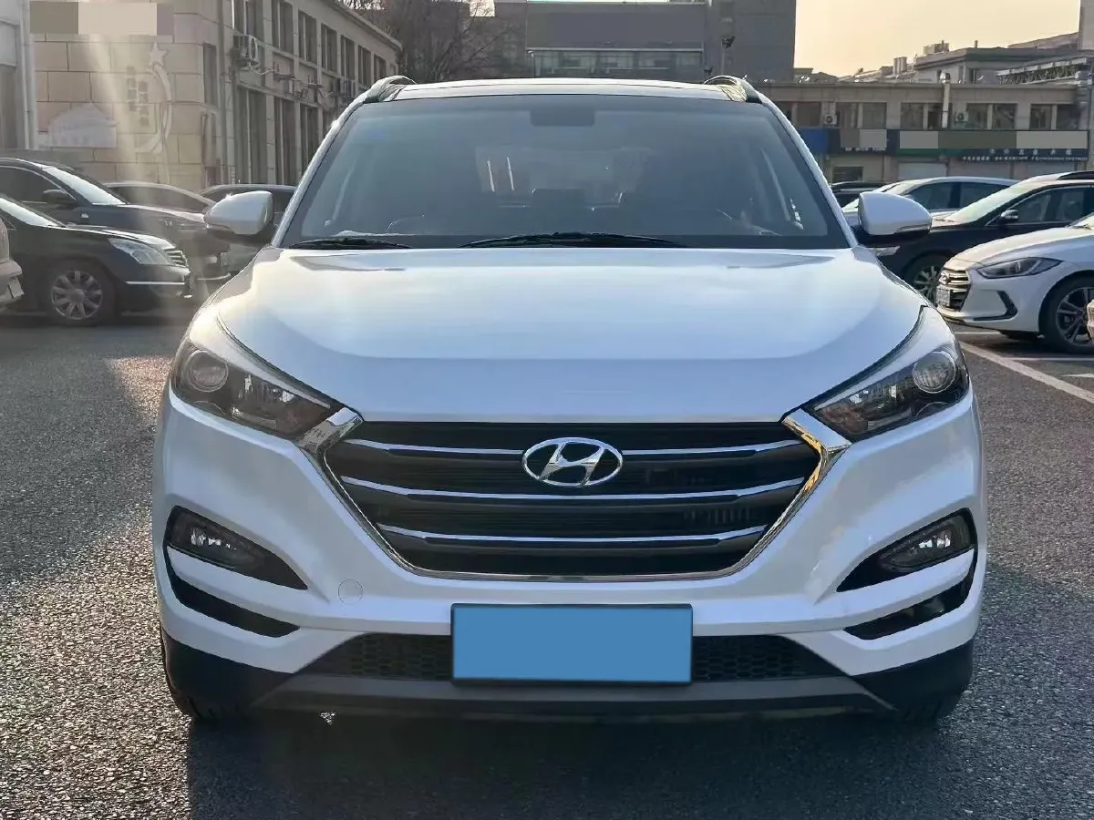 2018 Hyundai Tucson 1.6T 177HP L4 7DCT,autocango,china used car exporter,china ev exporter,chinese used car exporter,chinese used ev exporter