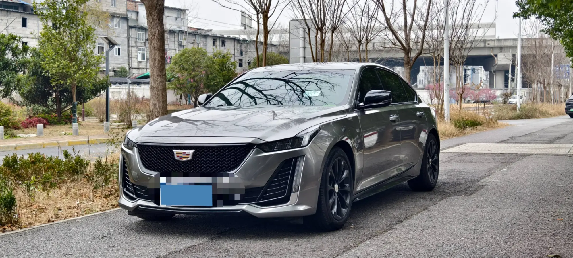 2022 Cadillac CT5 2.0T 237HP L4 10AT