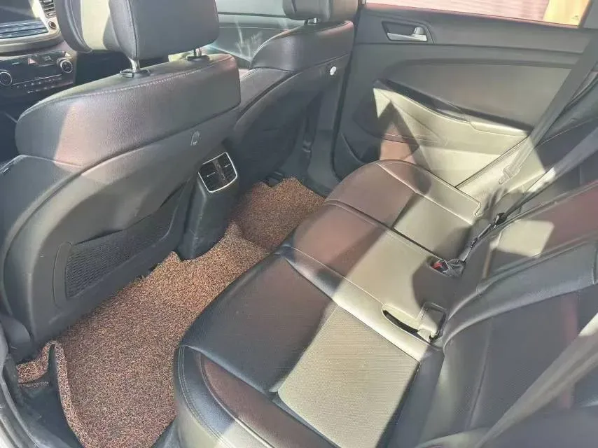 2018 Hyundai Tucson 1.6T 177HP L4 7DCT,autocango,china used car exporter,china ev exporter,chinese used car exporter,chinese used ev exporter