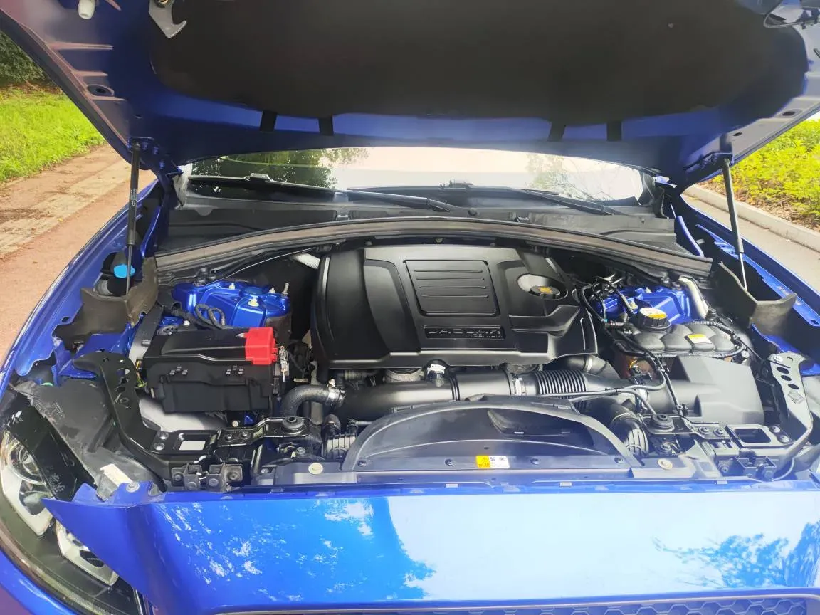 2018 Jaguar F-PACE 2.0T 250HP L4 8AT,autocango,china used car exporter,china ev exporter,chinese used car exporter,chinese used ev exporter