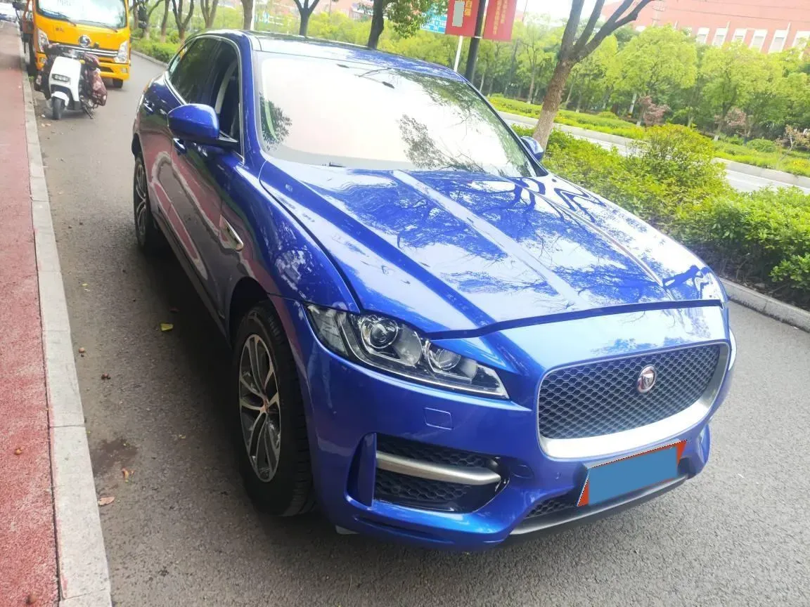 2018 Jaguar F-PACE 2.0T 250HP L4 8AT,autocango,china used car exporter,china ev exporter,chinese used car exporter,chinese used ev exporter