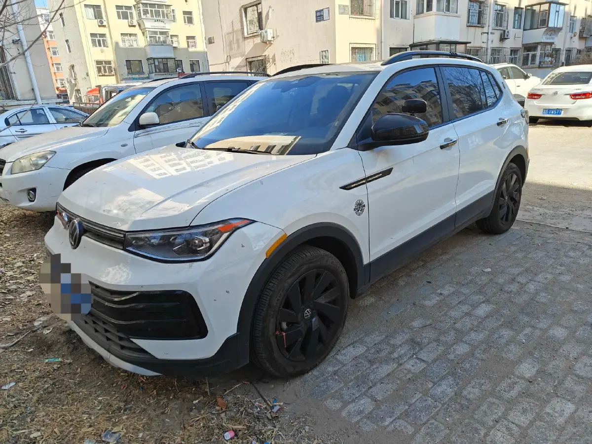 2025 Volkswagen Tharu 1.5L 110HP L4 6AT