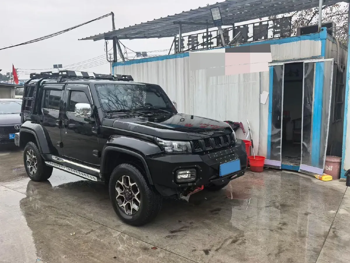 2018 Beijing BJ40 2.3T 250HP L4 6AT,autocango,china used car exporter,china ev exporter,chinese used car exporter,chinese used ev exporter