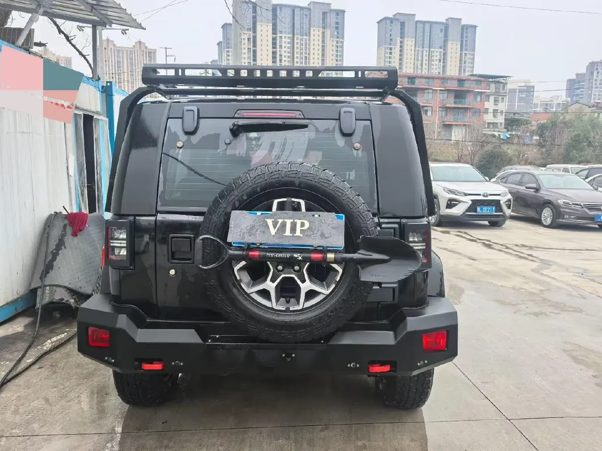 2018 Beijing BJ40 2.3T 250HP L4 6AT,autocango,china used car exporter,china ev exporter,chinese used car exporter,chinese used ev exporter