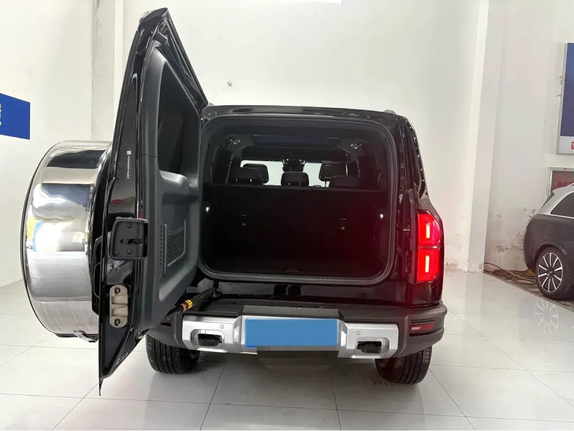2023 FangChengBao Bao 5 1.5T 194HP L4 E-CVT PHEV 31.8KWH,autocango,china used car exporter,china ev exporter,chinese used car exporter,chinese used ev exporter