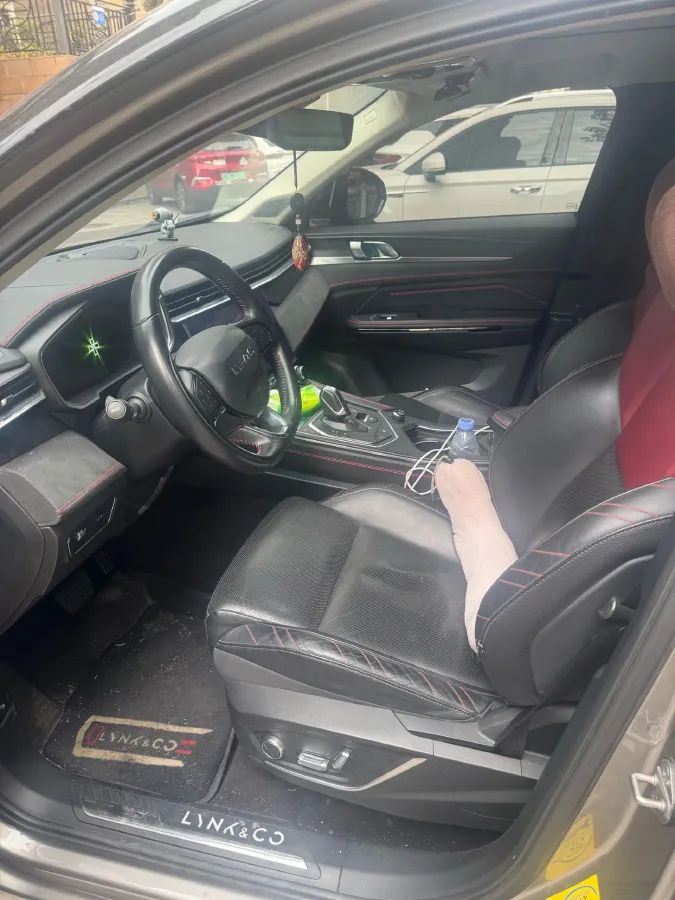 2020 LYNK&CO 05 2.0T 254HP L4 8AT,autocango,china used car exporter,china ev exporter,chinese used car exporter,chinese used ev exporter