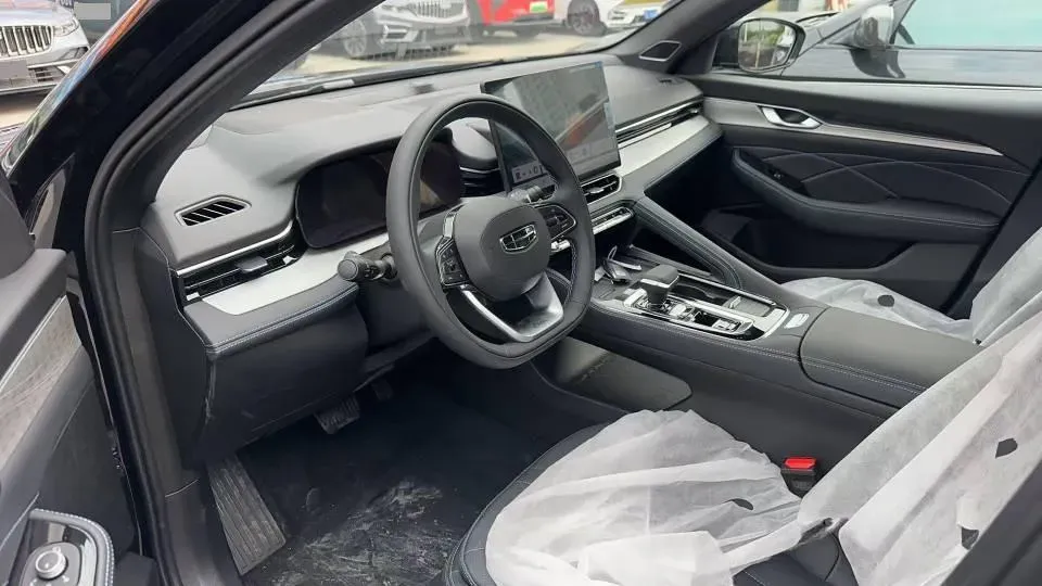 2025 Geely Preface 1.5T 181HP L4 7DCT,autocango,china used car exporter,china ev exporter,chinese used car exporter,chinese used ev exporter