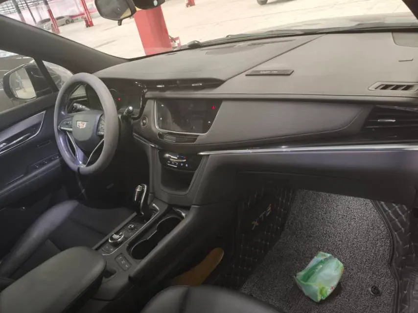 2021 Cadillac XT6 2.0T 237HP L4 9AT,autocango,china used car exporter,china ev exporter,chinese used car exporter,chinese used ev exporter