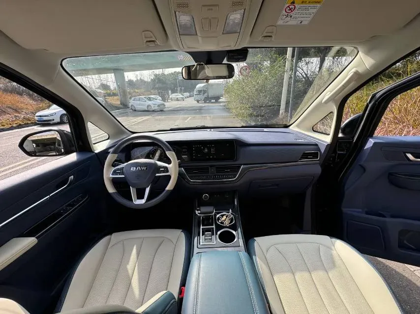 2024 BAW RuiSheng Trump M7 2.0L 144HP L4 8AT,autocango,china used car exporter,china ev exporter,chinese used car exporter,chinese used ev exporter