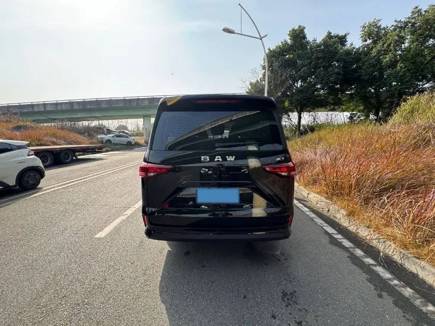 2024 BAW RuiSheng Trump M7 2.0L 144HP L4 8AT,autocango,china used car exporter,china ev exporter,chinese used car exporter,chinese used ev exporter