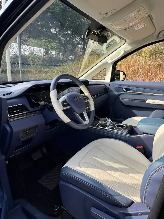 2024 BAW RuiSheng Trump M7 2.0L 144HP L4 8AT,autocango,china used car exporter,china ev exporter,chinese used car exporter,chinese used ev exporter