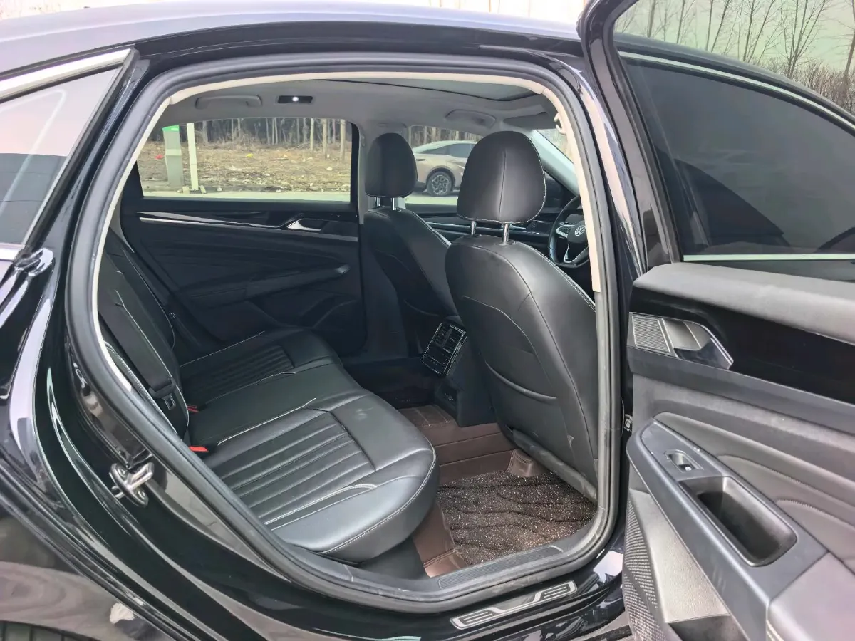 2022 Skoda Kodiak GT 2.0T 186HP L4 7DCT,autocango,china used car exporter,china ev exporter,chinese used car exporter,chinese used ev exporter