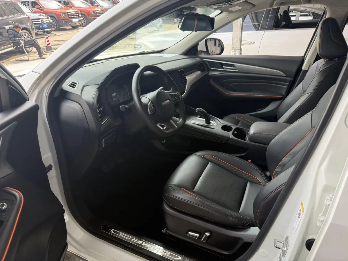 2020 Haval F7 1.5T 169HP L4 7DCT,autocango,china used car exporter,china ev exporter,chinese used car exporter,chinese used ev exporter