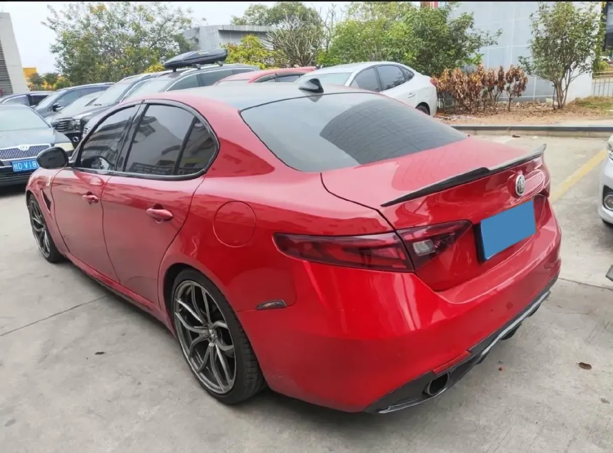 2017 Toyota Highlander 2.0T 220HP L4 6AT,autocango,china used car exporter,china ev exporter,chinese used car exporter,chinese used ev exporter