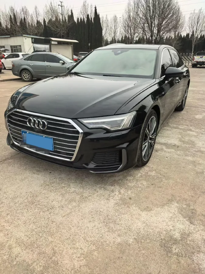 2021 Audi A6L 2.0T 224HP L4 7DCT,autocango,china used car exporter,china ev exporter,chinese used car exporter,chinese used ev exporter