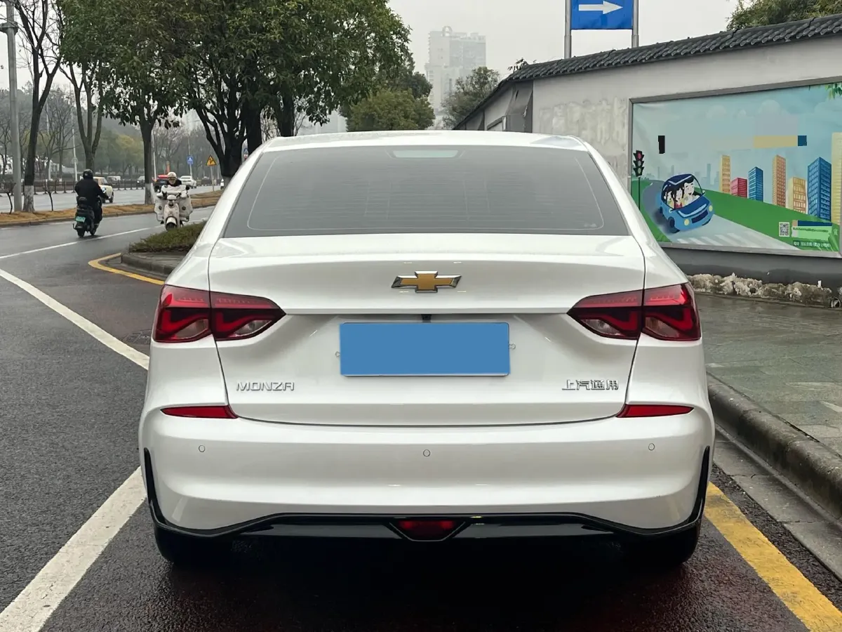 2023 Chevrolet Monza 1.5L 113HP L4 6DCT,autocango,china used car exporter,china ev exporter,chinese used car exporter,chinese used ev exporter