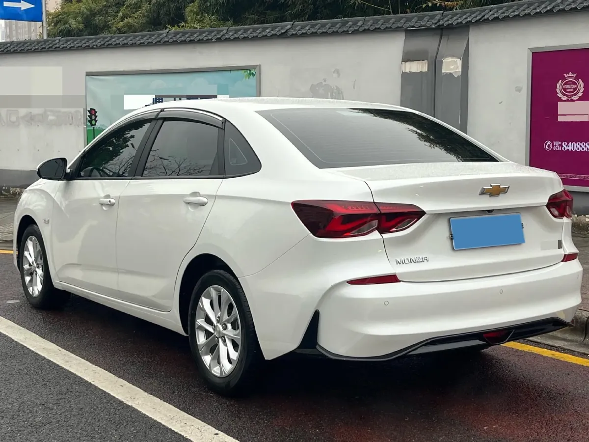 2023 Chevrolet Monza 1.5L 113HP L4 6DCT,autocango,china used car exporter,china ev exporter,chinese used car exporter,chinese used ev exporter